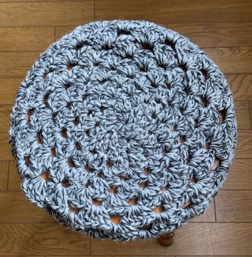 毛糸の丸イスカバーの編み方